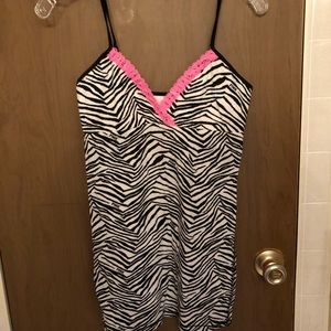 NWOT Victoria’s Secret Pink Tank
